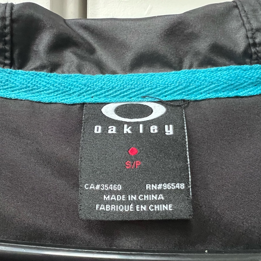 Oakley Jacket - Picture 3 of 3